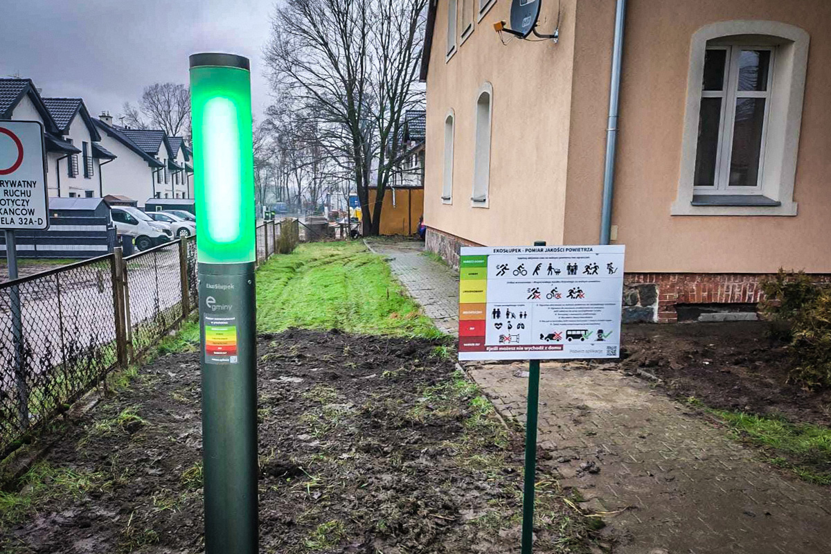 Czujniki jakości powietrza w Dołujach i Kościnie