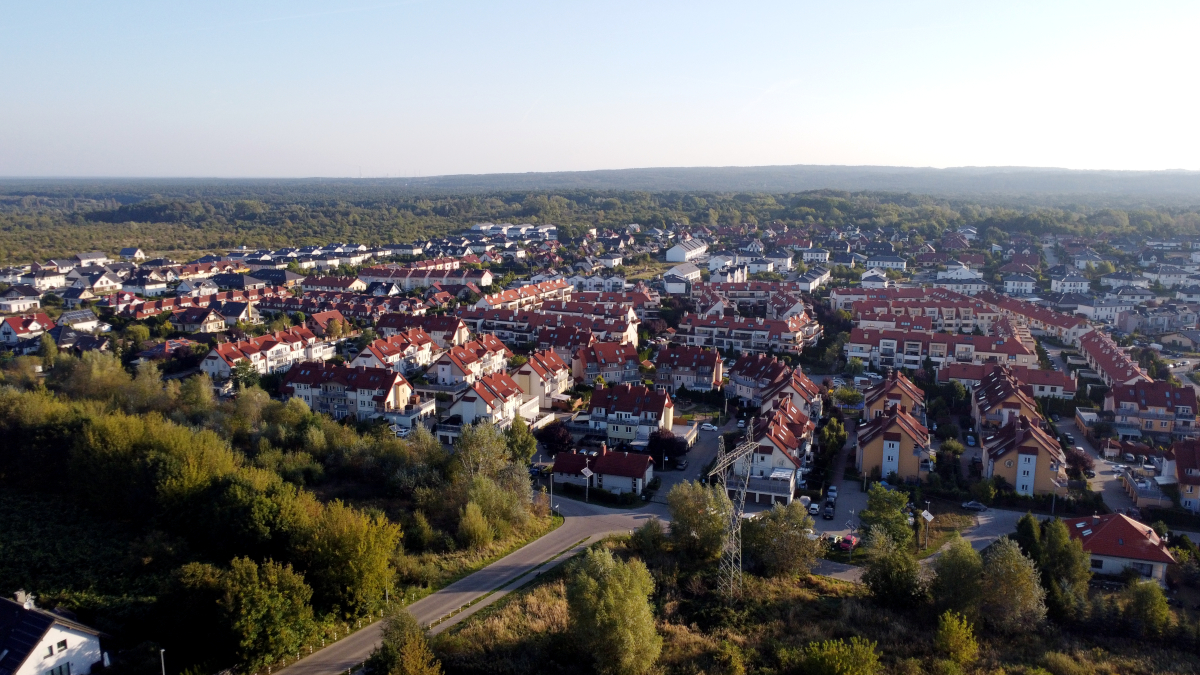 Informacja dla mieszkańców Bezrzecza – odprowadzenie przez Gminę wód opadowych z powierzchni utwardzonych posesji prywatnych