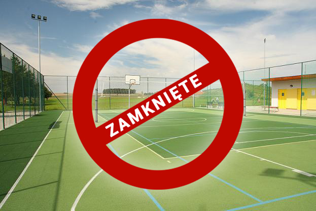 Zamknięcie boisk o sztucznej nawierzchni