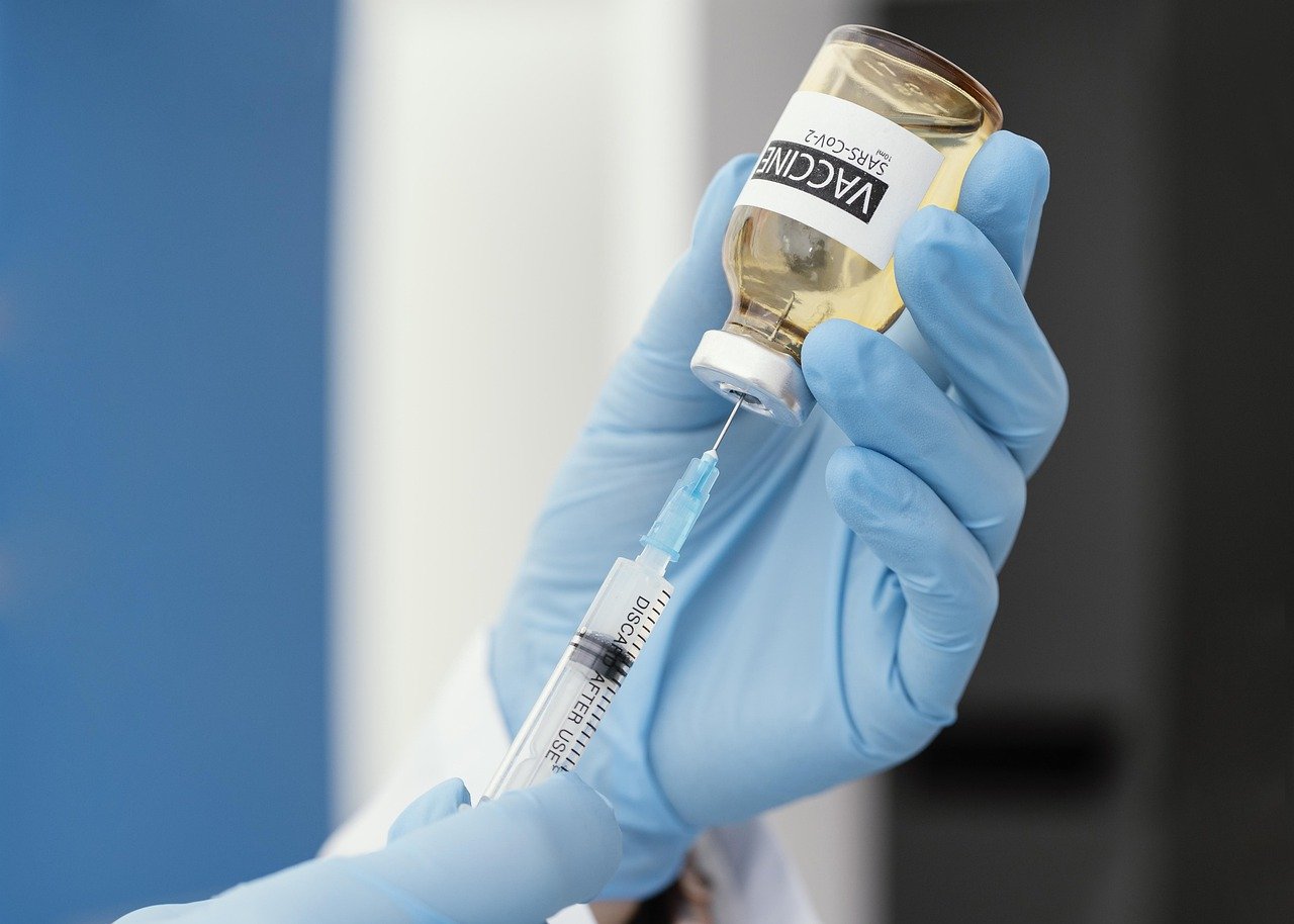 Pamiętajmy o szczepieniach i przestrzeganiu obostrzeń sanitarnych