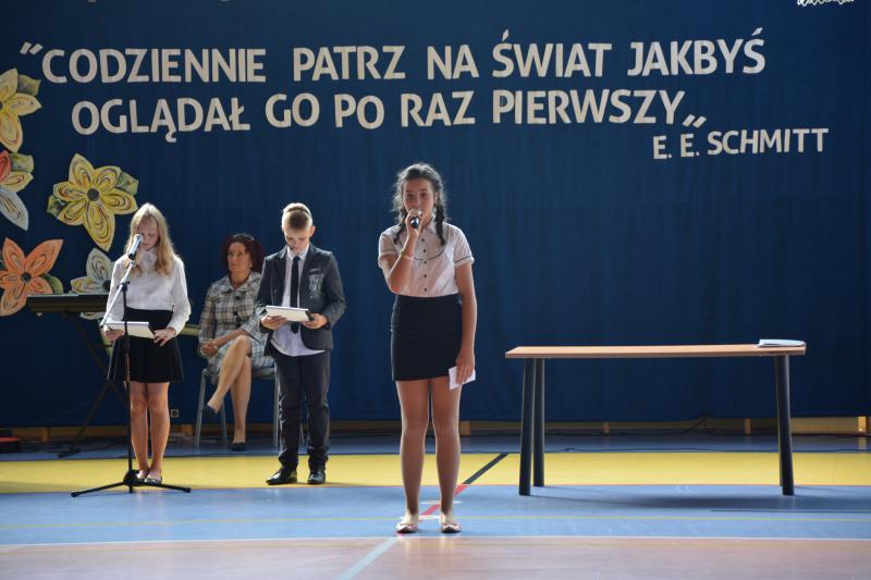 Rozpoczęcie roku szkolnego w szkołach podstawowych na terenie gminy Dobra