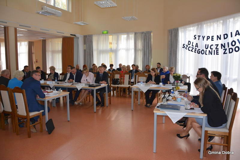 W dniu 18 października 2018 r. odbyła się XXXVI sesja Rady Gminy Dobra