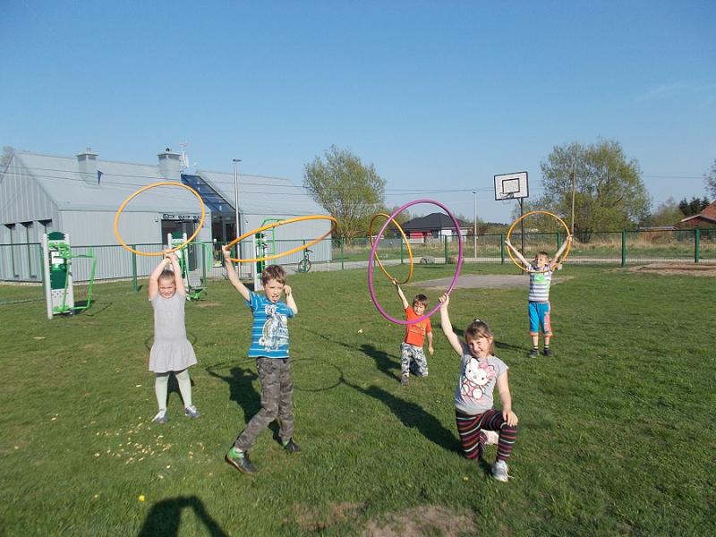 Zajęcia w kwietniu dla dzieci i młodzieży w świetlicy wiejskiej w Grzepnicy