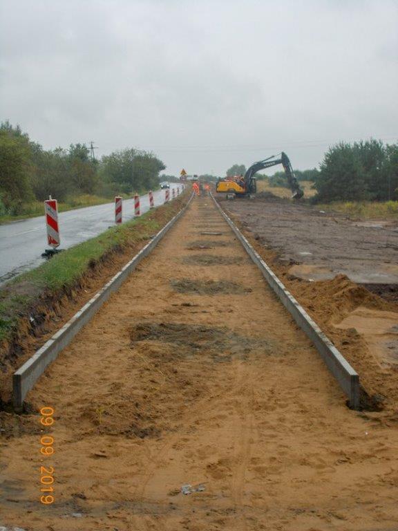 Budowa infrastruktury komunikacyjnej, w tym trasy rowerowej łączącej m. Dobra z węzłem przesiadkowym Głębokie w Szczecinie wraz z promocją rozwiązań alternatywnych wobec transportu indywidualnego