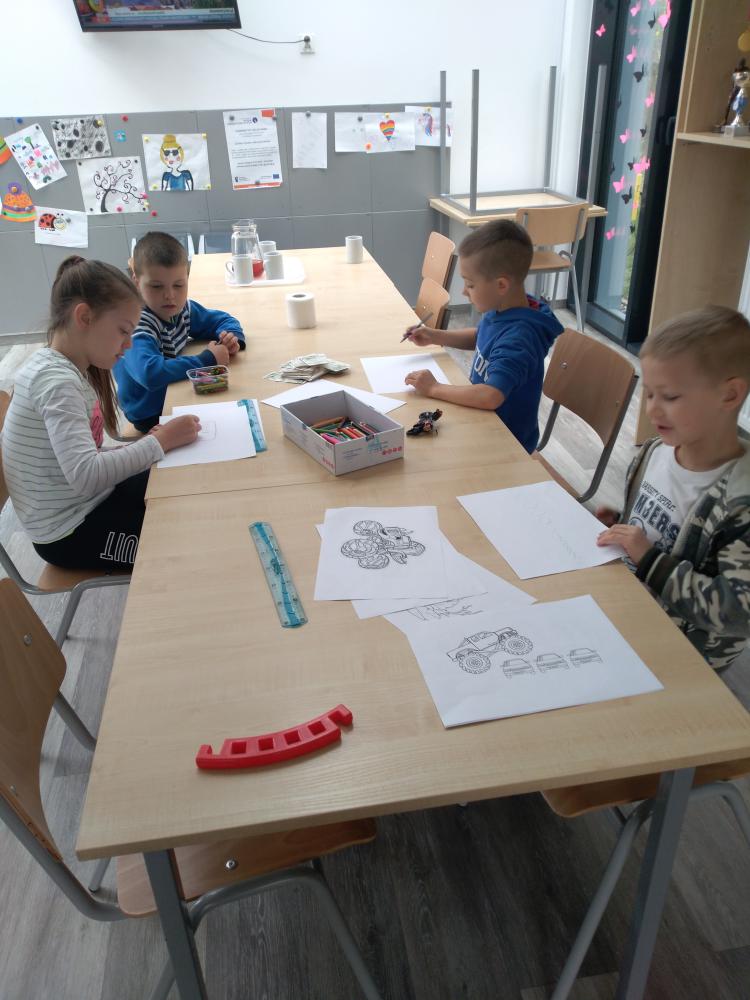 Fotorelacja z zajęć w Świetlicy Wiejskiej w Łęgach w miesiącu kwietniu