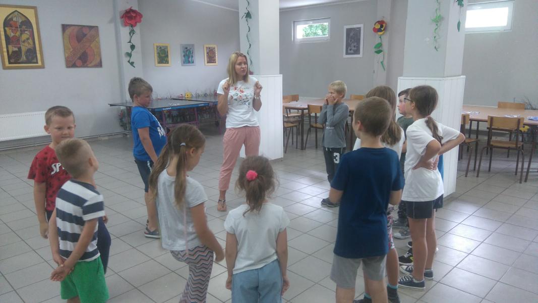 Wakacje w Klubie w Dołujach