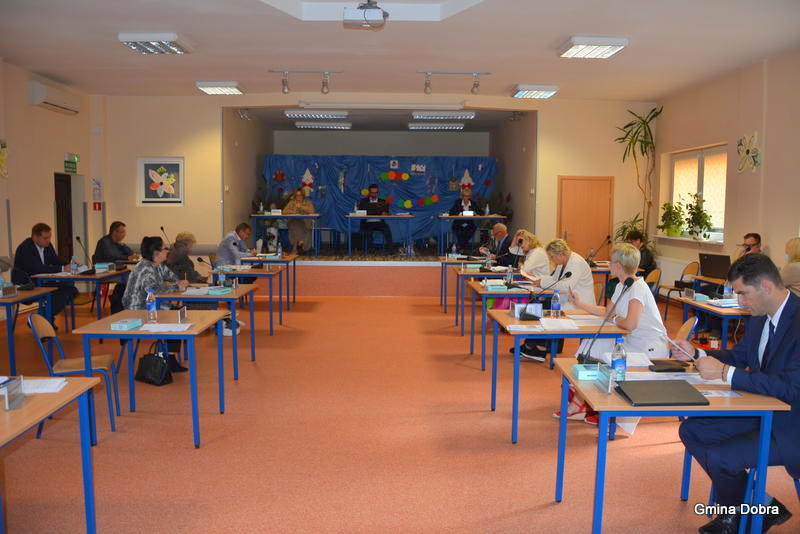 XVII sesja Rady Gminy Dobra