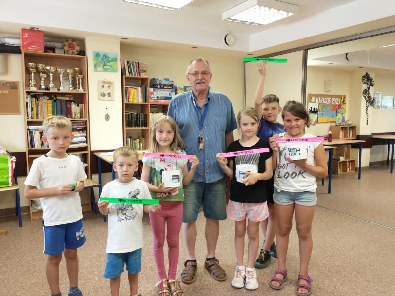 Sprawozdanie z zajęć wakacyjnych w klubie w Bezrzeczu