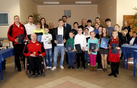 Nagrody dla sportowców z gminy Dobra