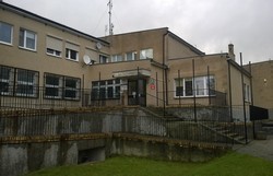 Przetarg na wynajem lokalu użytkowego z przeznaczeniem na prowadzenie punktu aptecznego w Dobrej