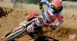 Zawody motocrossowe w Rosówku