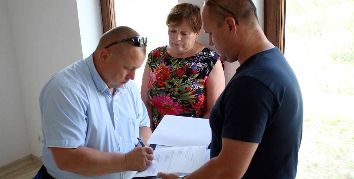 Gmina Dobra oddała pierwsze lokale socjalne - video