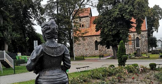 Kościół w Buku oczami Elizabeth von Arnim