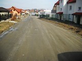 Ułożenie płyt drogowych na ul. Anyżkowej w Bezrzeczu