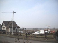 Parking przy placu zabaw w Łęgach
