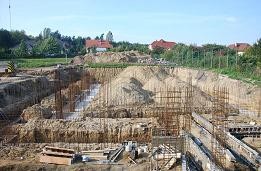 Sala gimnastycznej przy szkole w Bezrzeczu wychodzi z ziemi!